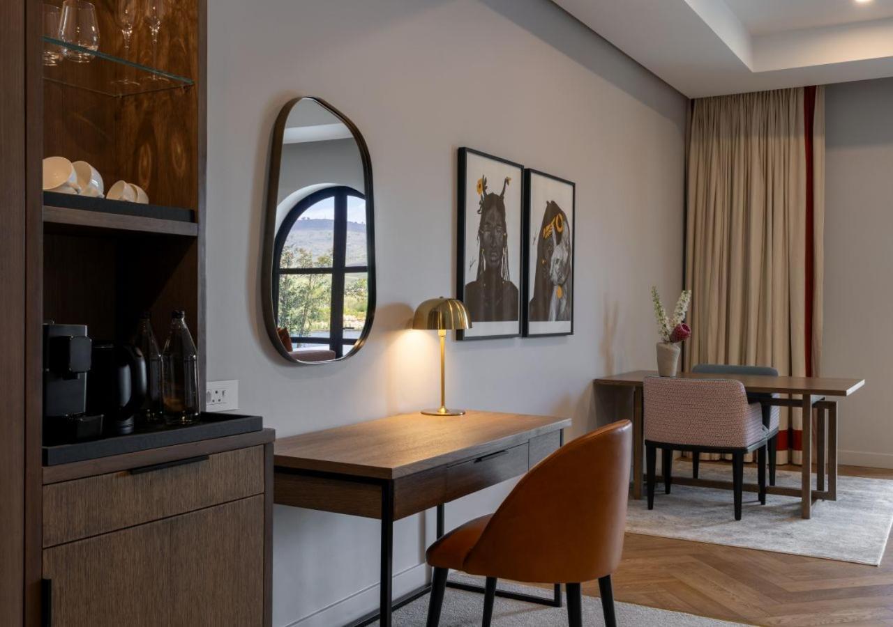 The Hazendal And Homestead * Stellenbosch